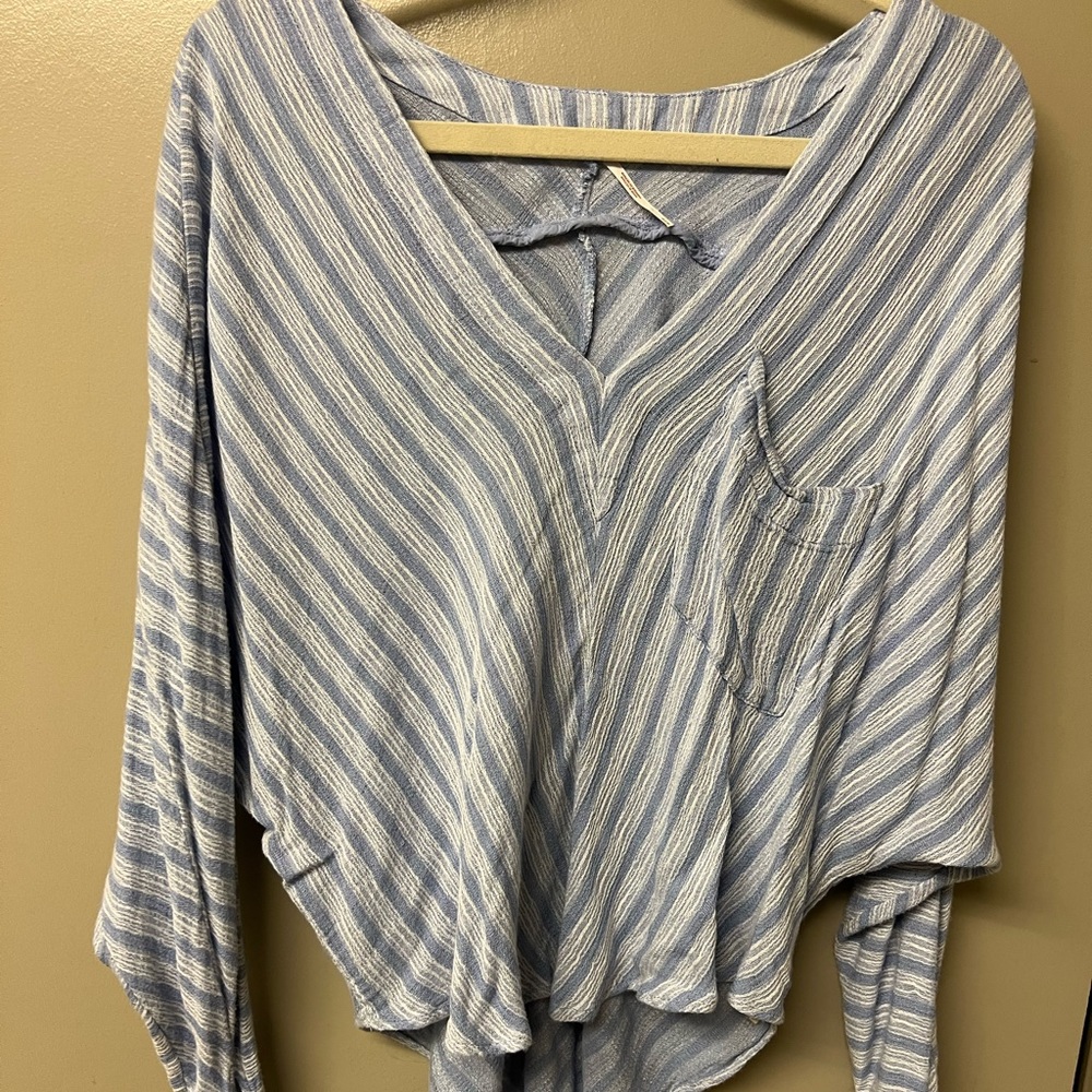 Free people knit off the shoulder/crop top